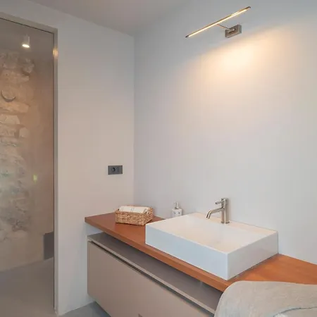 Zani-lux Zf Hvar * Hvar Town